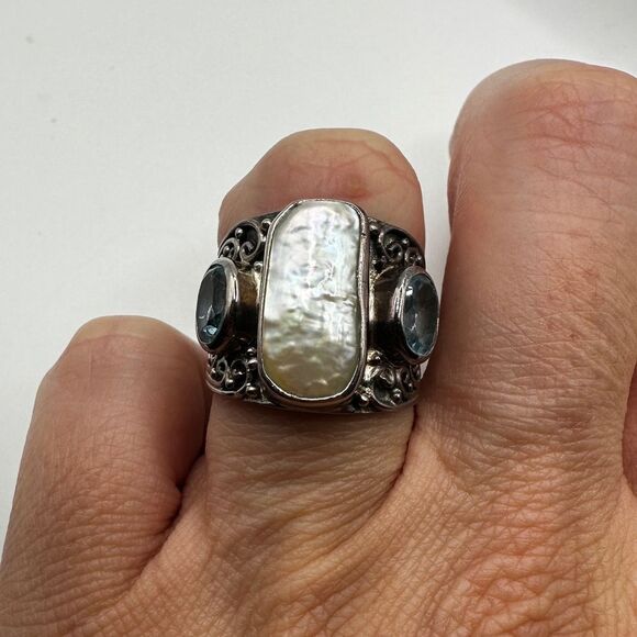 Genuine pearl and blue topaz in sterling silver ring! - Picture 9 of 13